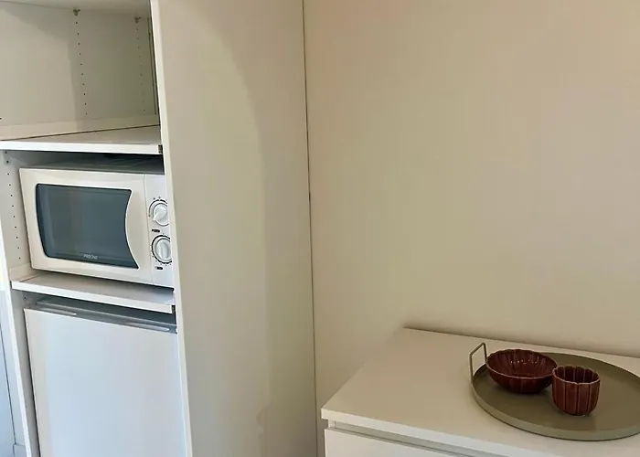 Neuf Climatise Calme Proche Arena Sud De France Guest house *